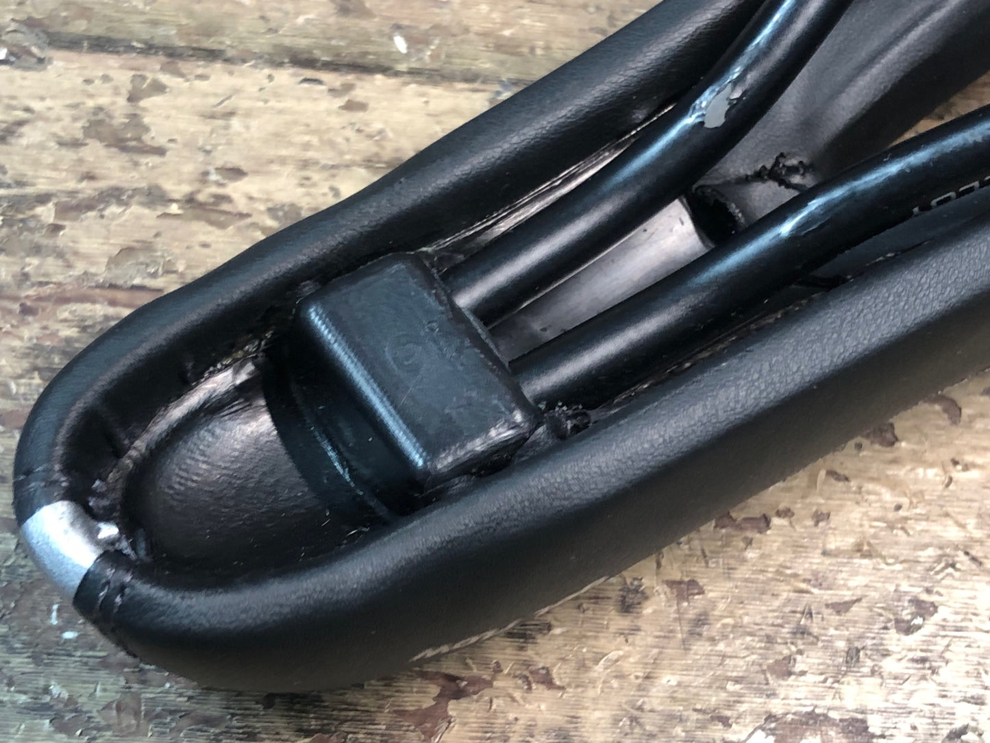 IN602 セライタリア selle italia Sport gel flow サドル 黒 FEC ALLOYレール