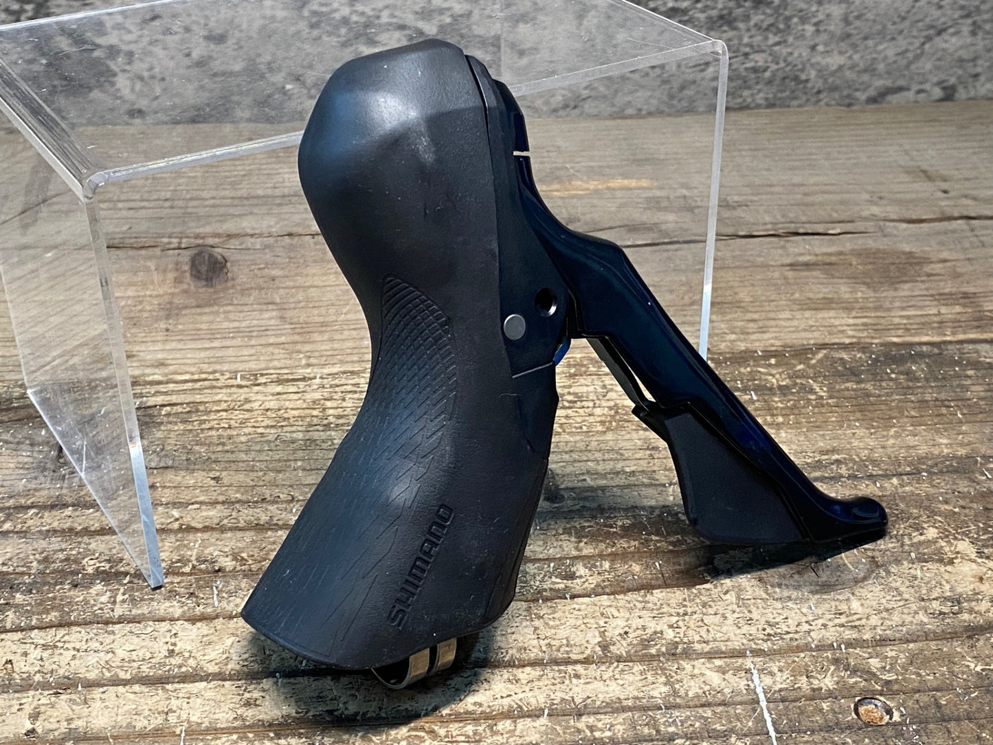 IT145 シマノ SHIMANO 105 ST-R7020 STIレバー 油圧ディスク 11S 右のみ ※クラック有