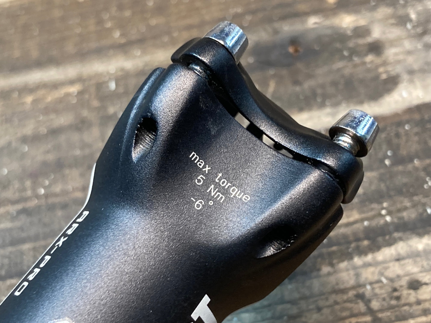 IO400 3T ARX PRO アルミステム 黒 100mm Φ31.8 OS 6°