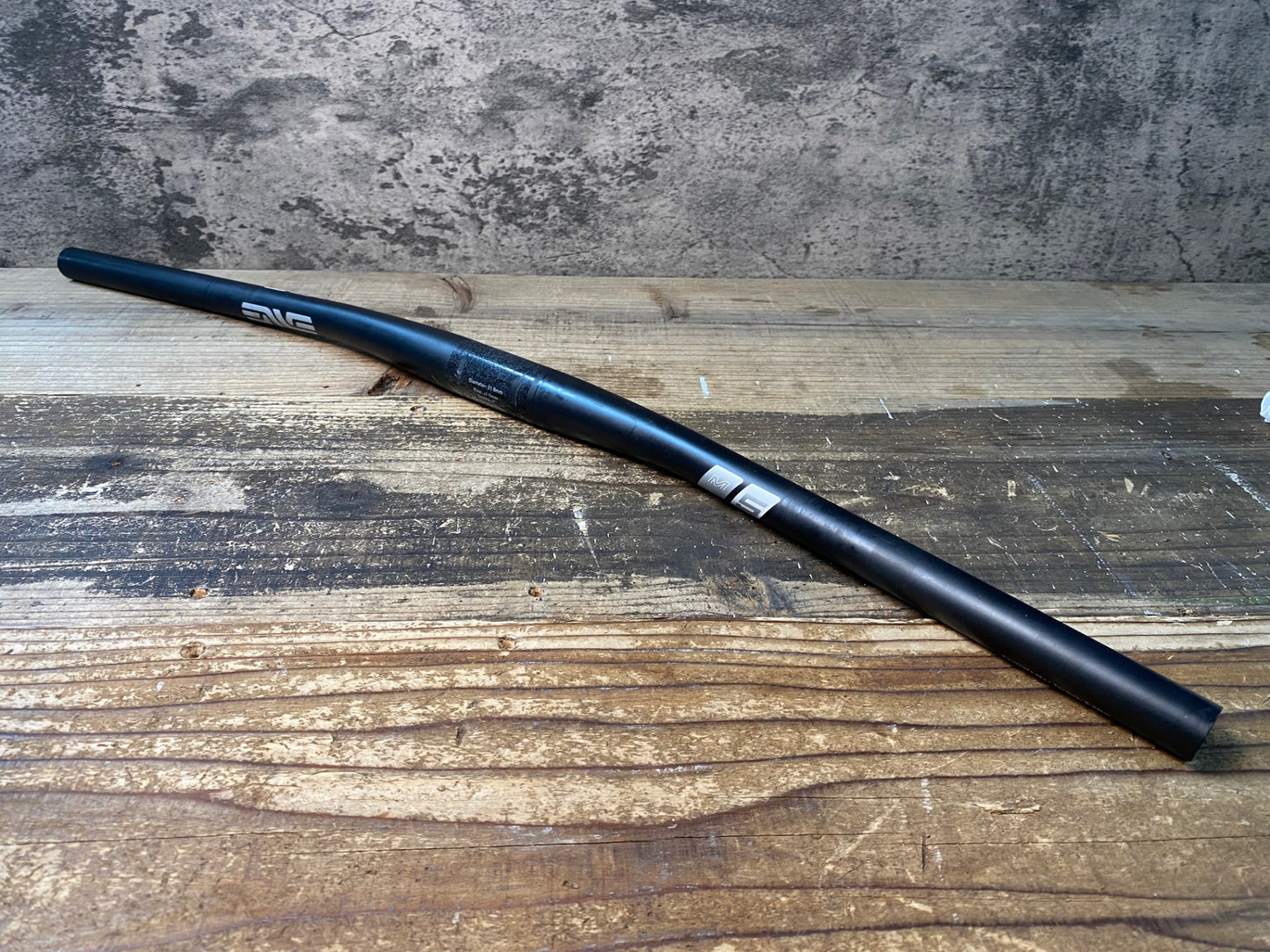 HU409 エンヴィ ENVE M5 5mm ライザーバー φ31.8 720mm