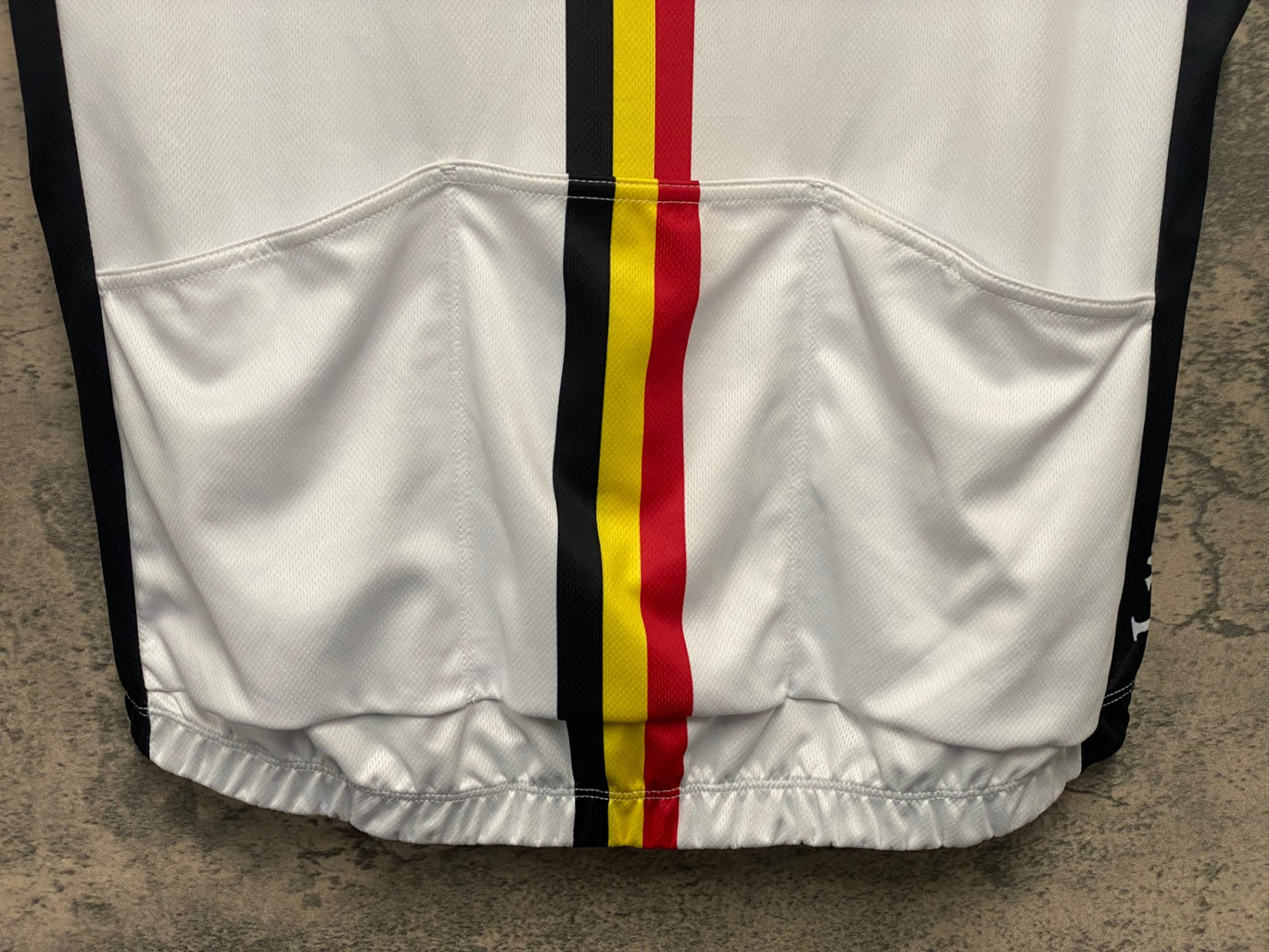 IZ124 リオンドカペルミュール Lion de KAPELMUUR 半袖 サイクルジャージ 白 WL 未使用品