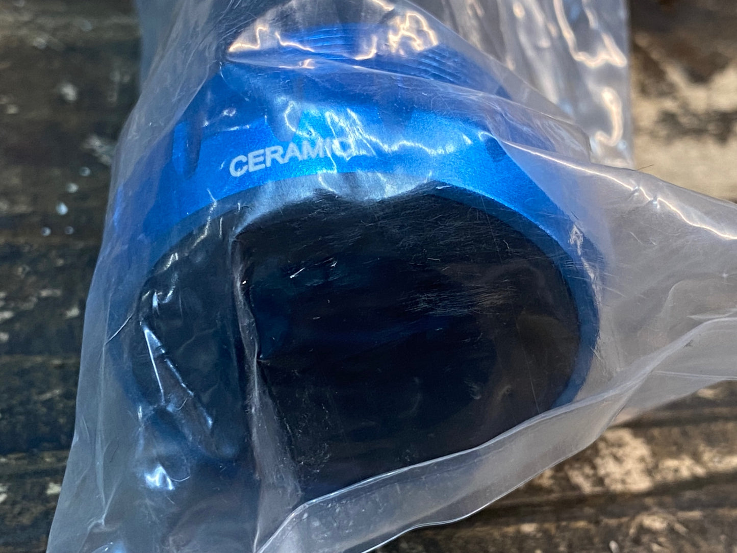 IS584 TNI セラミック ボトムブラケット BB BSA ブルー