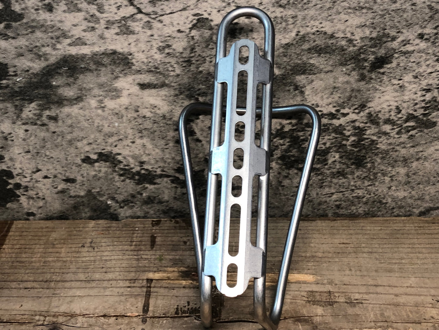 IZ983 ワイドフット WIDEFOOT Liter Cage Black ボトルケージ シルバー