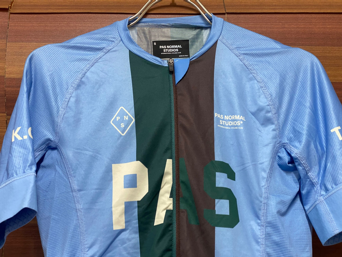 IV051 パスノーマルスタジオ PAS NORMAL STUDIOS T.K.O. Essential Jersey 半袖サイクルジャージ 水色 S