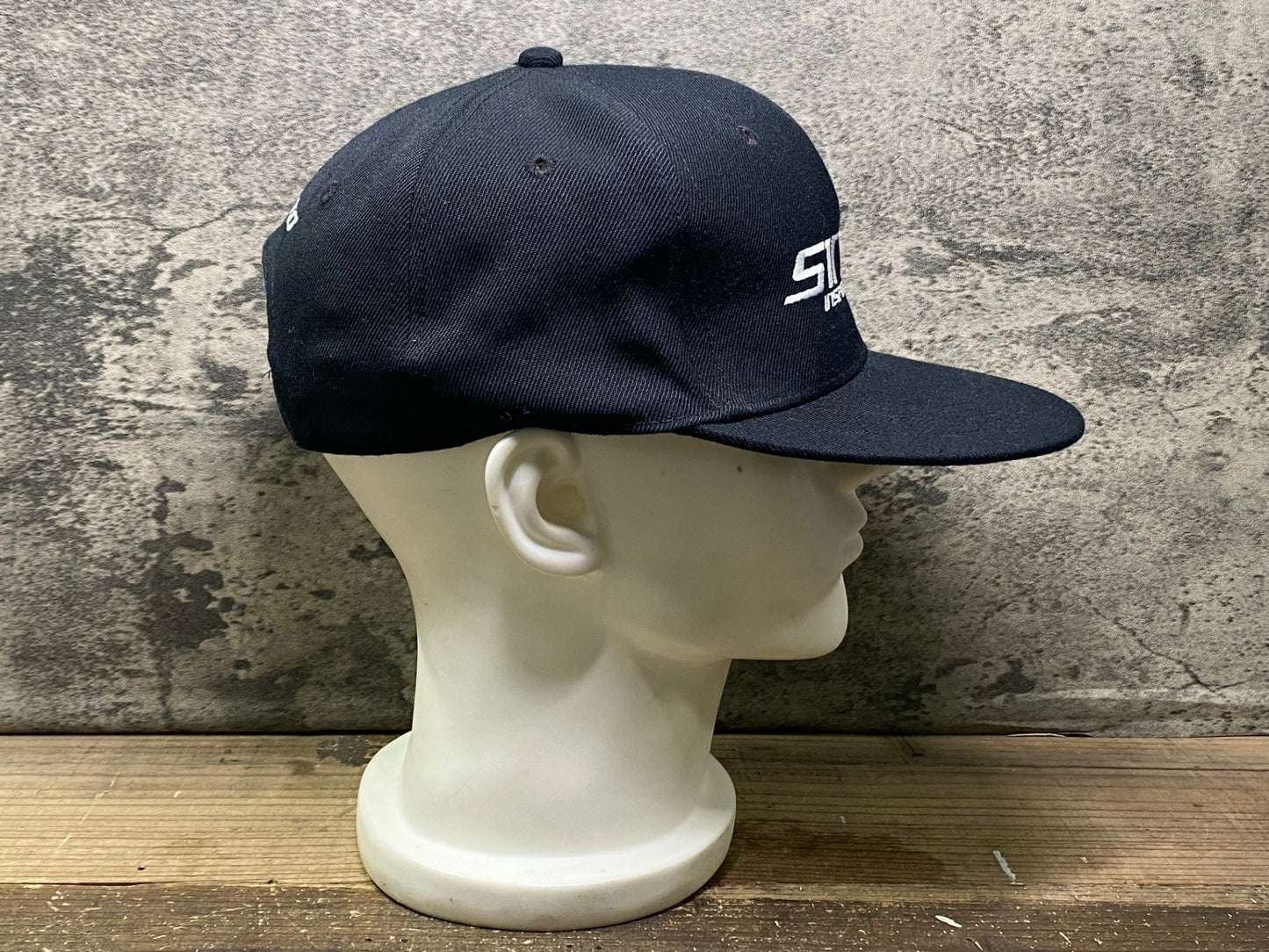 IR082 エスワンネオ S1NEO キャップ 黒