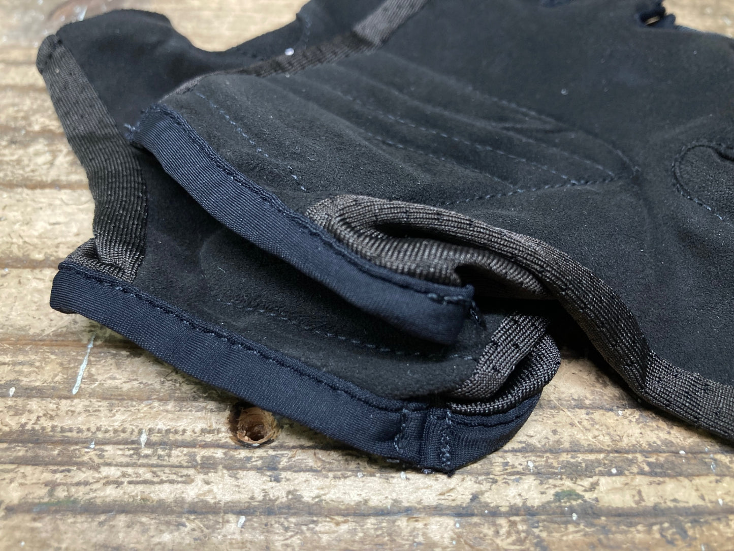 JB118 ラファ Rapha CORE MITTS 指切り グローブ 黒