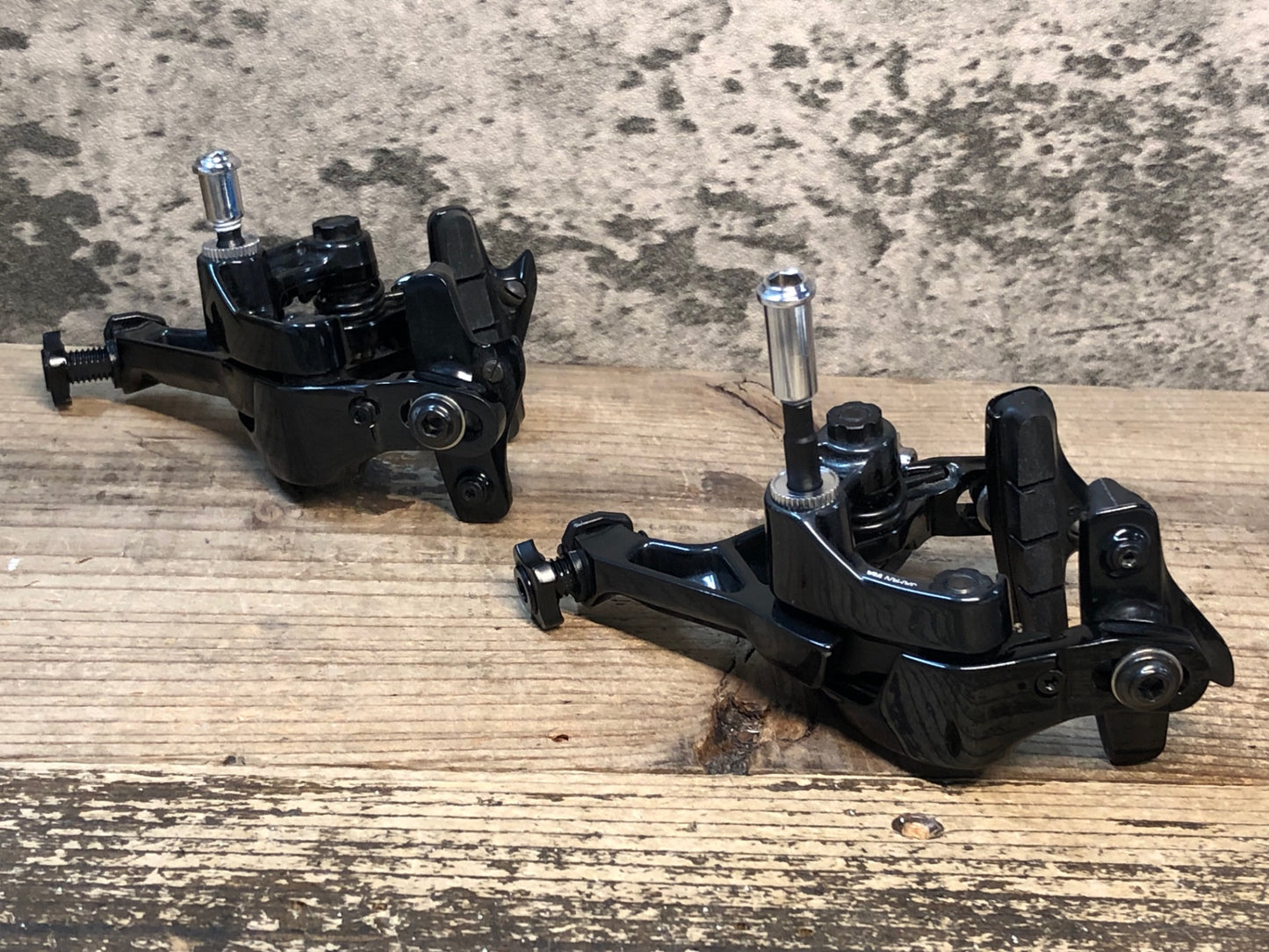 IZ287 シマノ SHIMANO デュラエース DURA-ACE BR-R9100 キャリパーブレーキ 前後セット