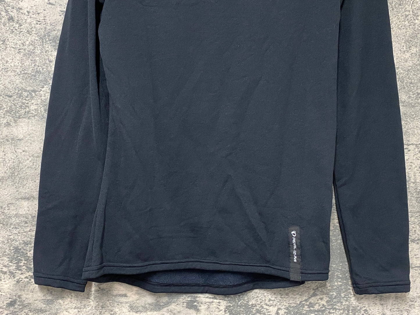 IW439 パールイズミ PEARL iZUMi 長袖 べースレイヤー 黒 レディース L