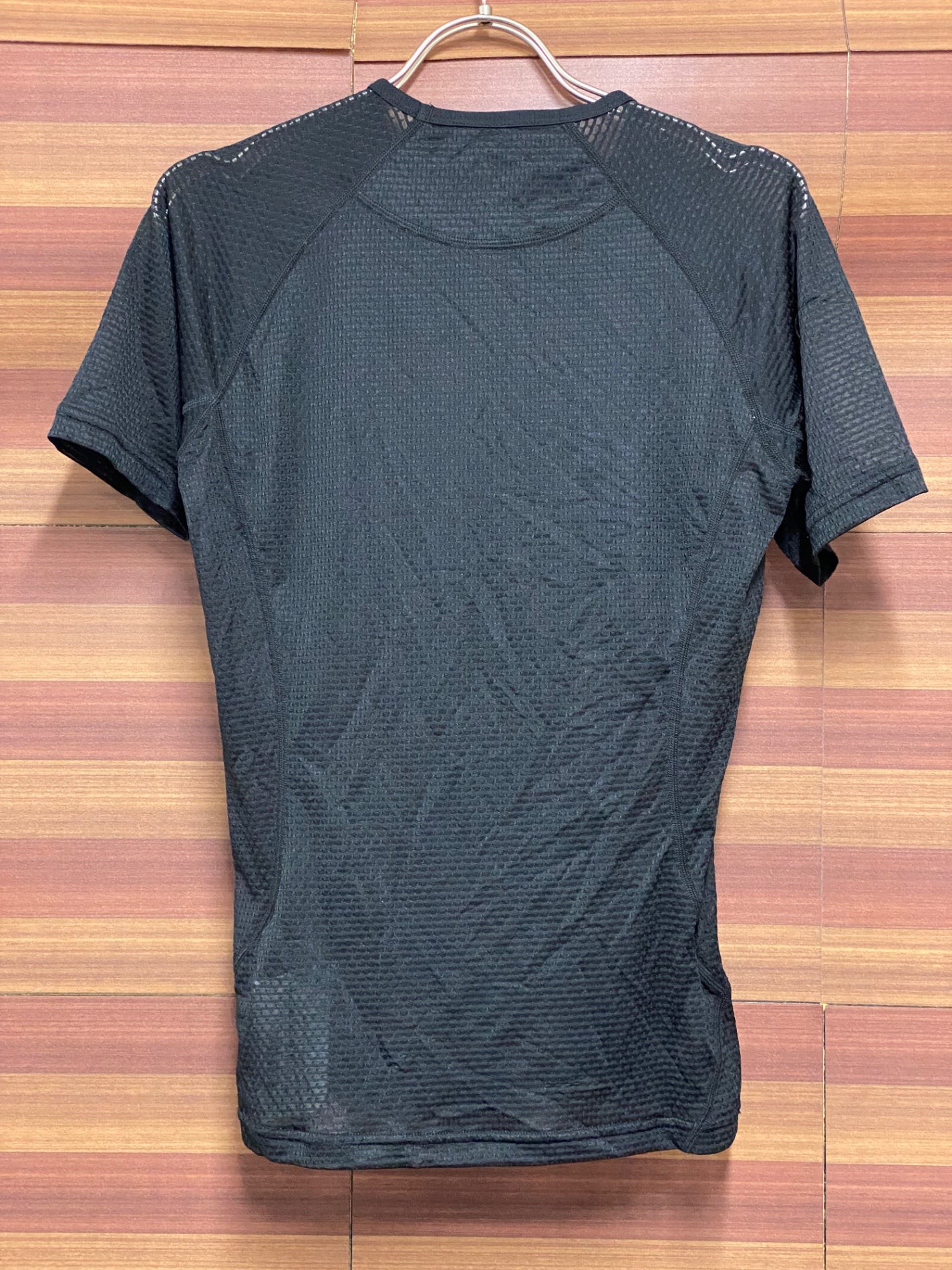 IU249 dhb 半袖 べースレイヤー 黒 XS