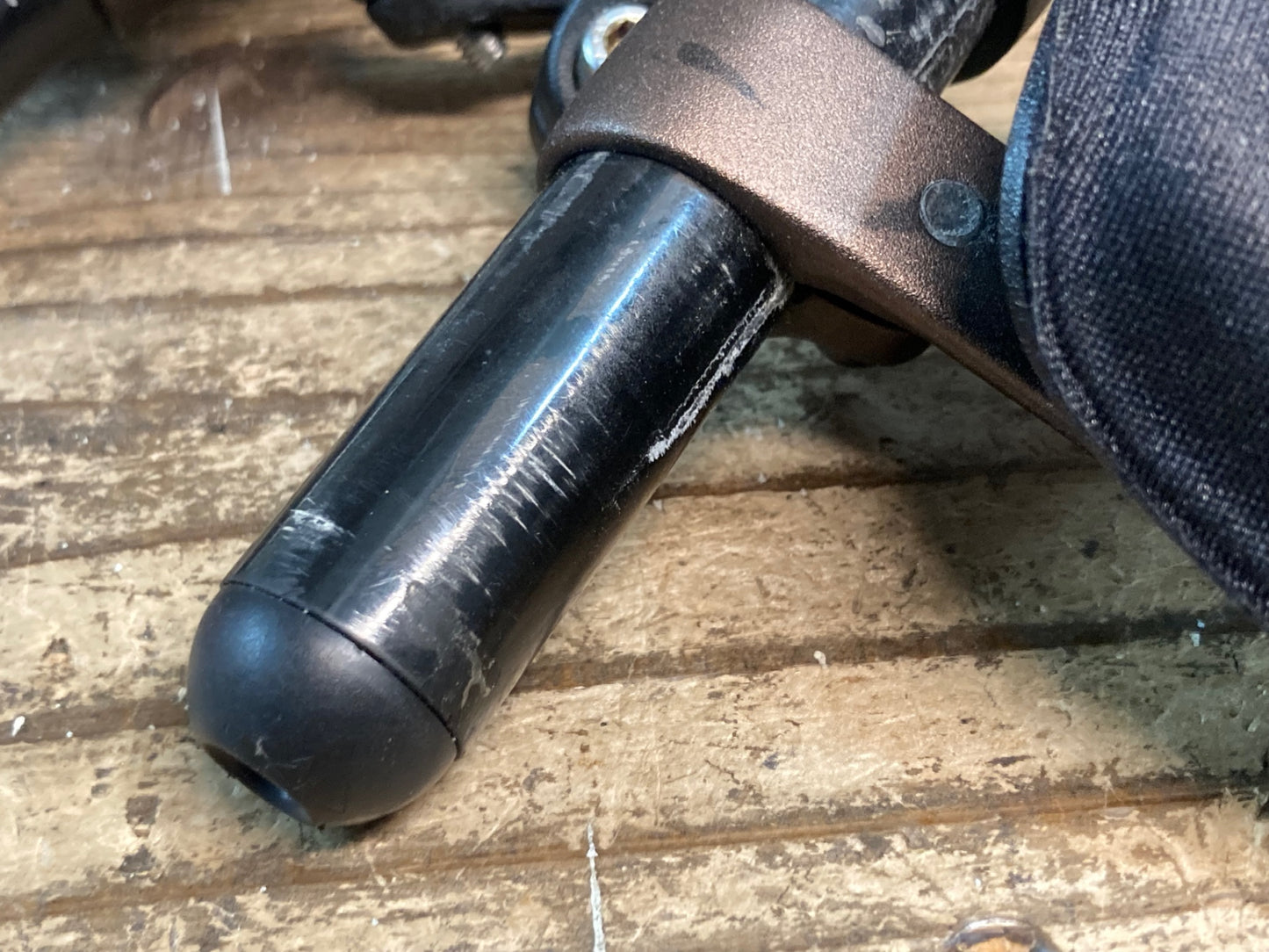 IQ496 プロファイルデザイン PROFILE DESIGN T4+ カーボン DHバー Φ31.8 黒 300mm