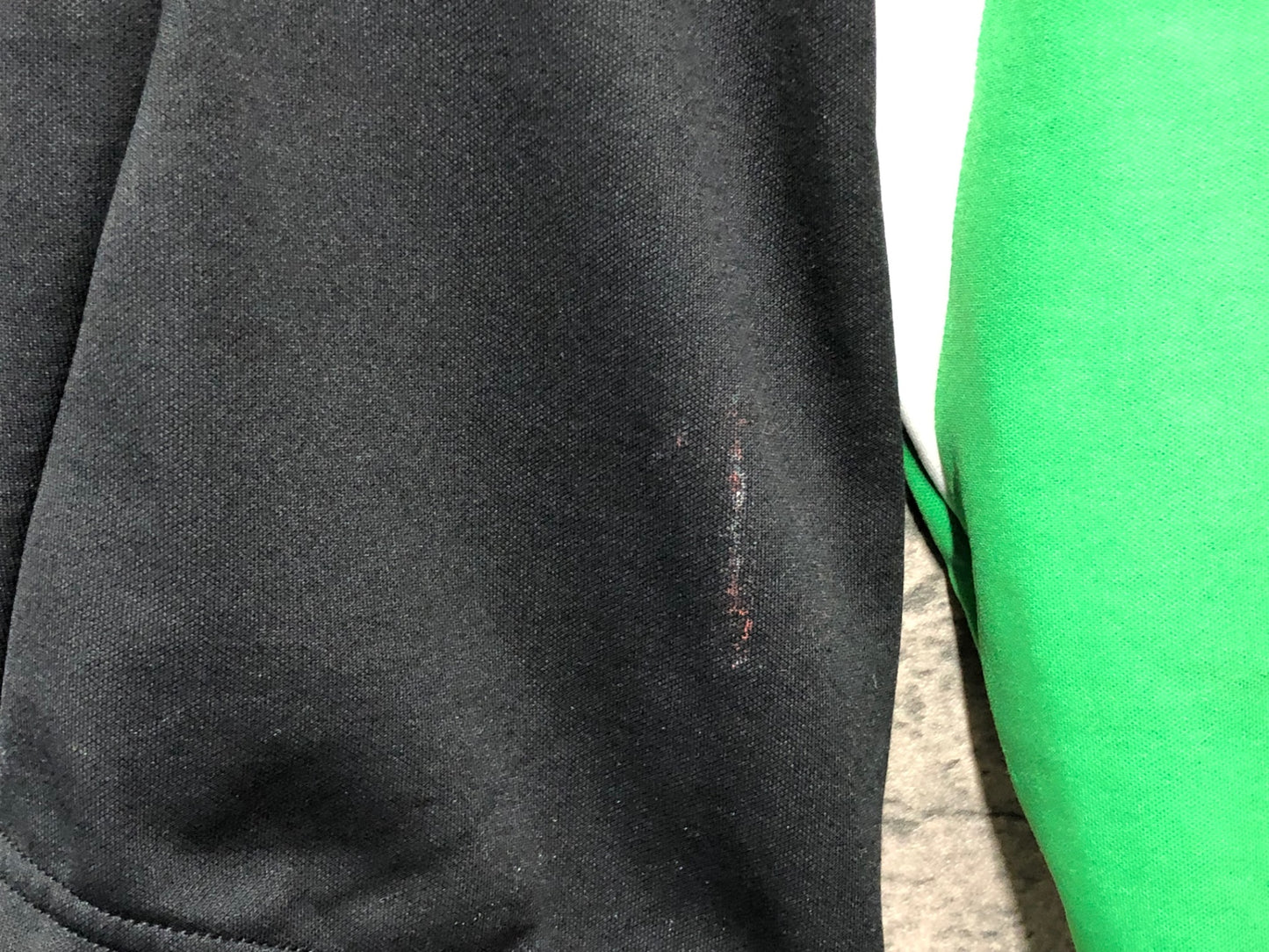 JC152 カステリ CASTELLI 長袖 サイクルジャージ 緑 黒 サイズ不明