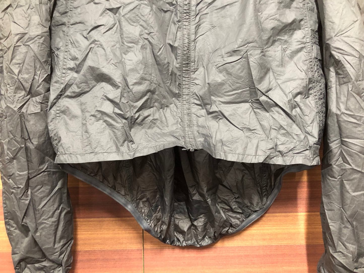 IO425 ラファ Rapha BREVET FLYWEIGHT WIND JACKET 長袖 ウインドブレイカー 黒 M
