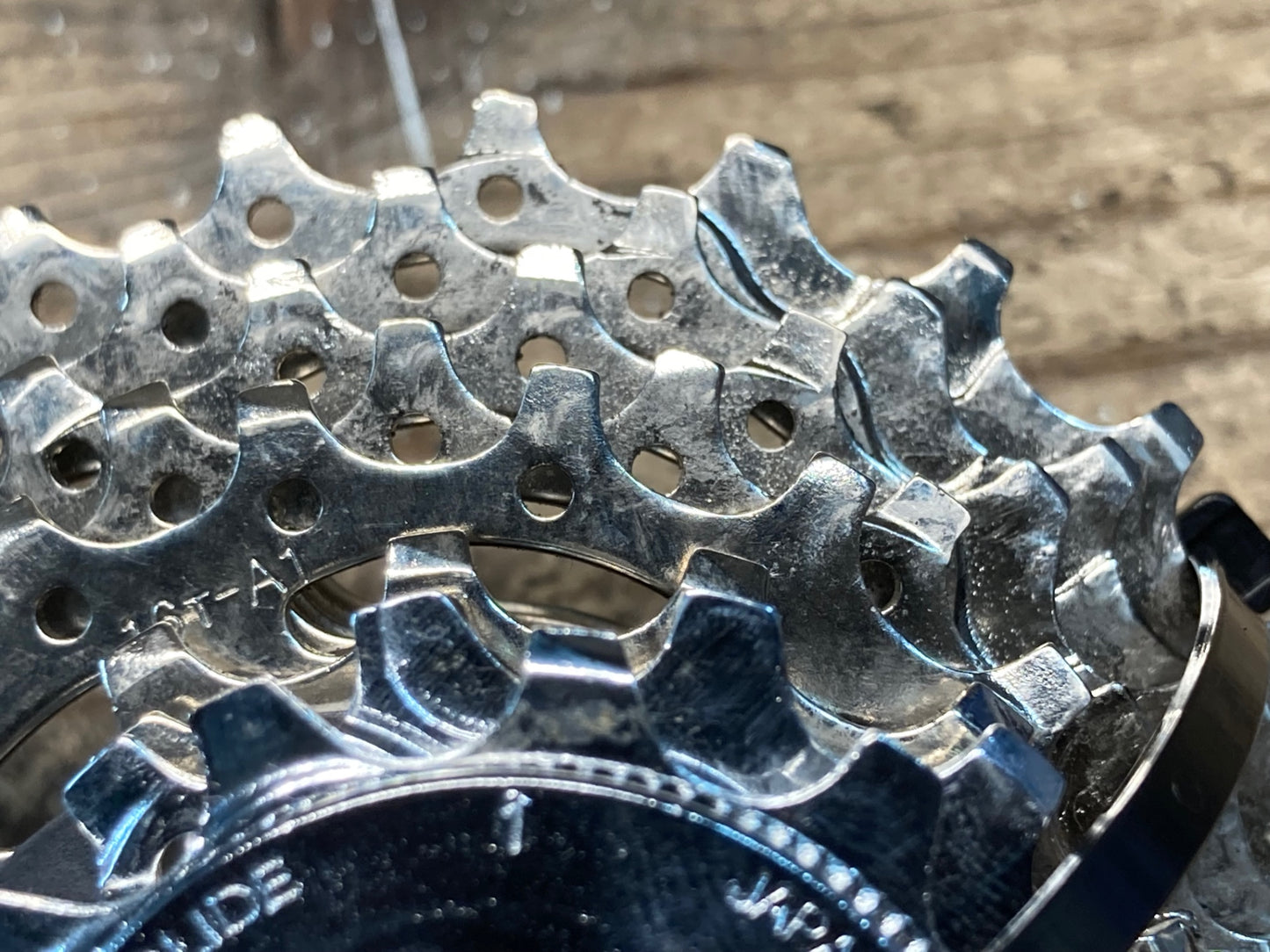 IN636 シマノ SHIMANO CS-HG-50-9 スプロケット 12-23T 9S