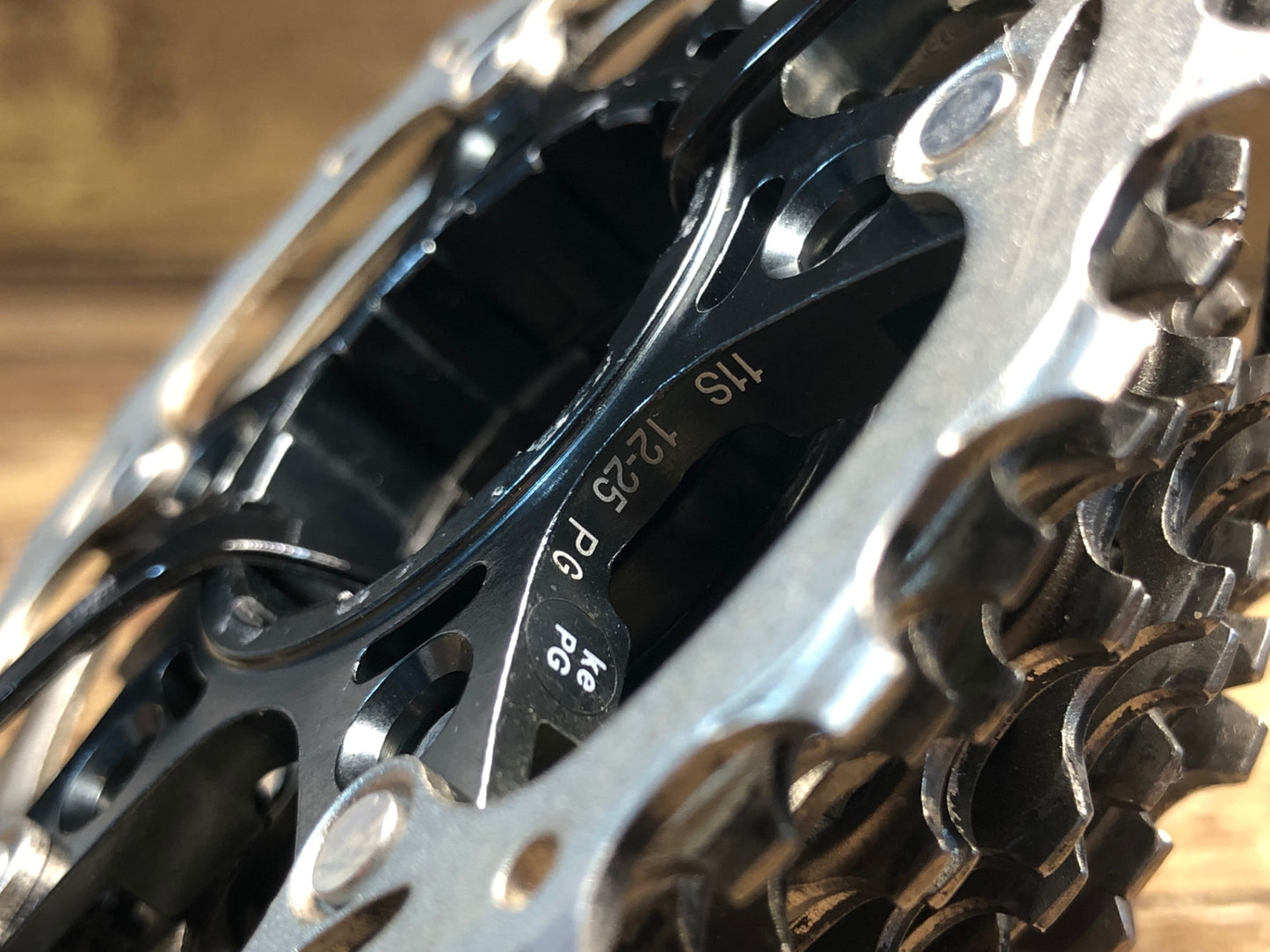 HU455 シマノ SHIMANO アルテグラ CS-R8000 スプロケット 12-25T  11S