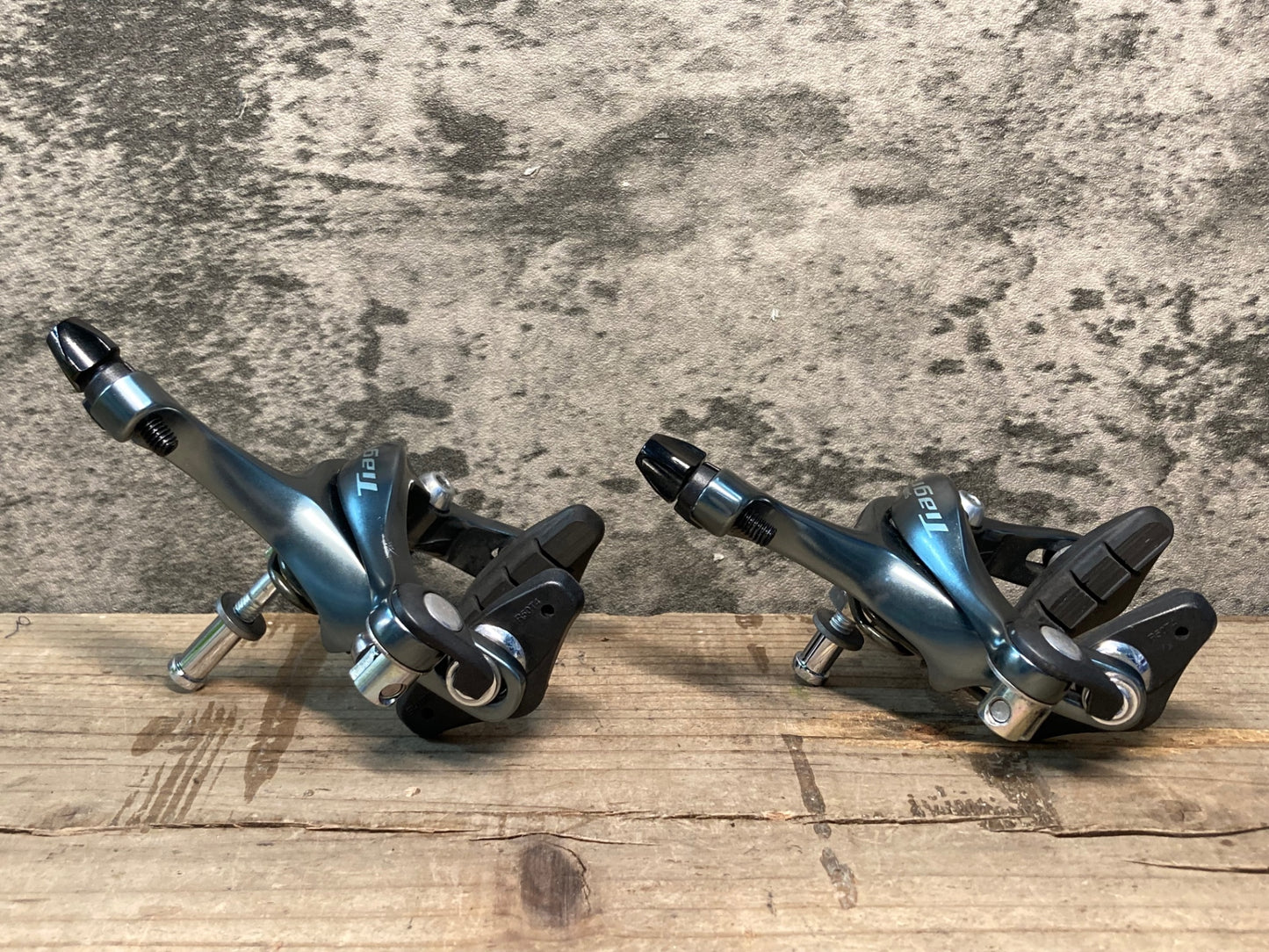 IL916 シマノ SHIMANO ティアグラ Tiagra BR-4700 キャリパーブレーキ セット