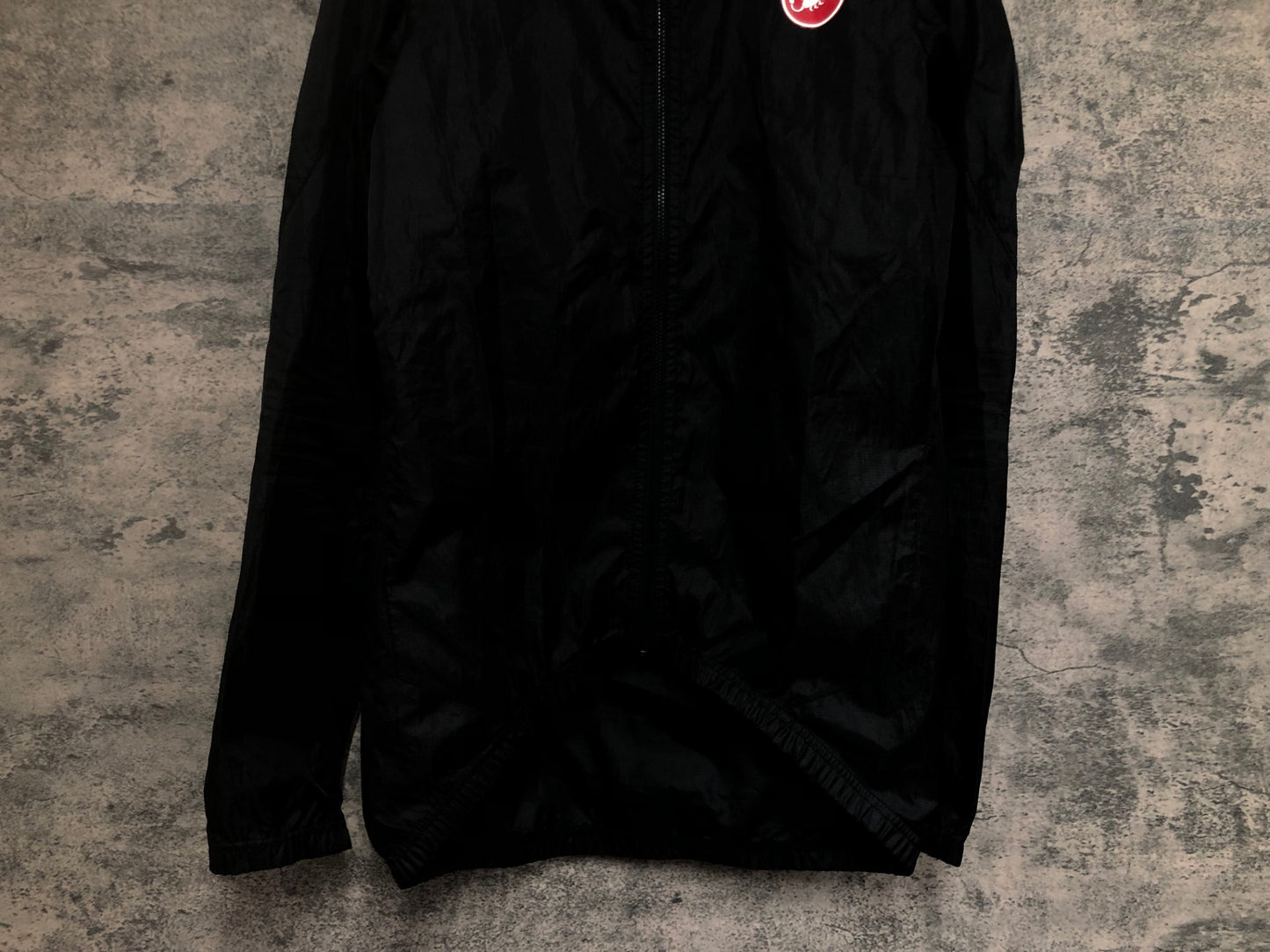 IW779 カステリ CASTELLI 長袖 ウインドブレイカー 黒 M