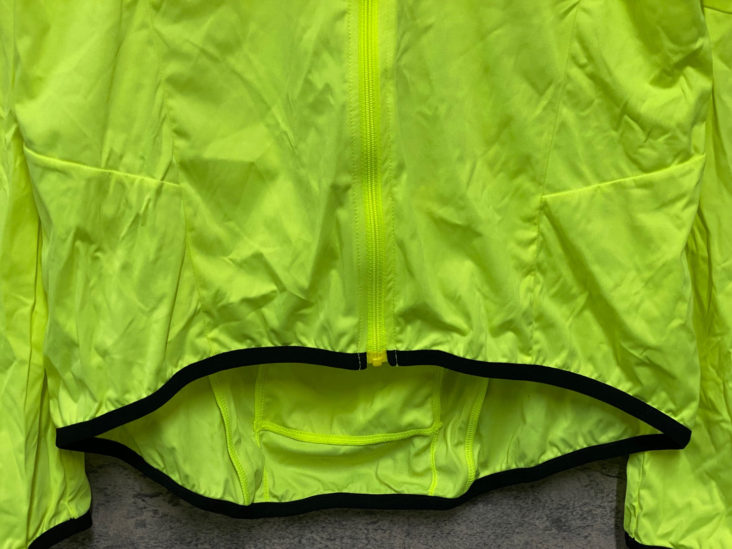 IZ514 パールイズミ PEARL iZUMi ウィンドブレーカー XL 蛍光イエロー 袖に小汚れ