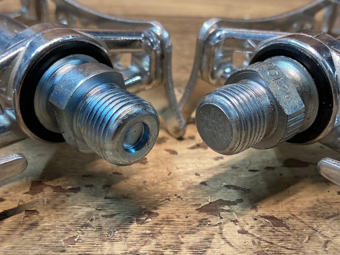 IN055 三ヶ島 MKS SYLVAN ROAD SY-1 フラットペダル シルバー ※回転ザラつき有