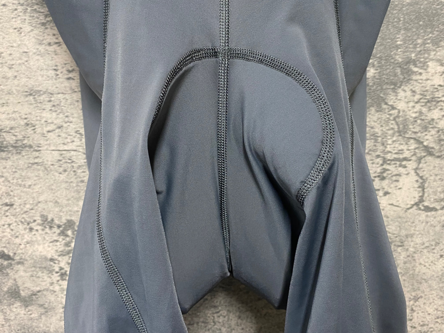 JC606 ラファ Rapha PRO TEAM BIB SHORTS II ビブショーツ グレー M