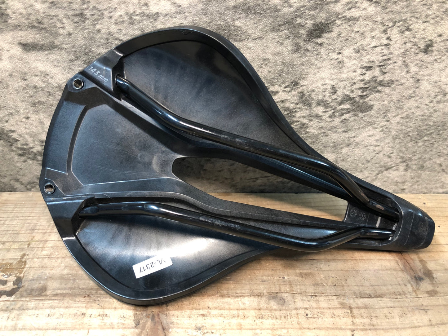 IX077 スペシャライズド SPECIALIZED パワー POWER COMP サドル 黒 150mm