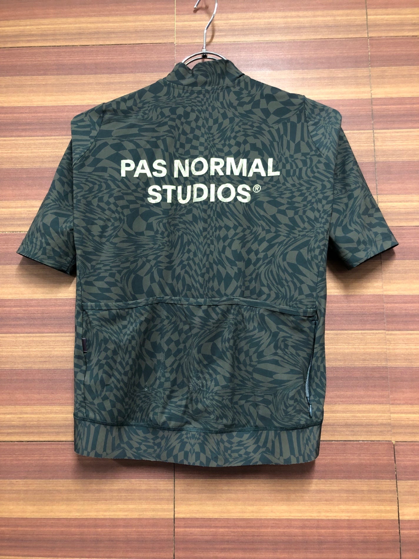 IC025 パスノーマルスタジオ PAS NORMAL STUDIOS ESSENTIAL JERSEY メンズ S チェックオリーブグリーン