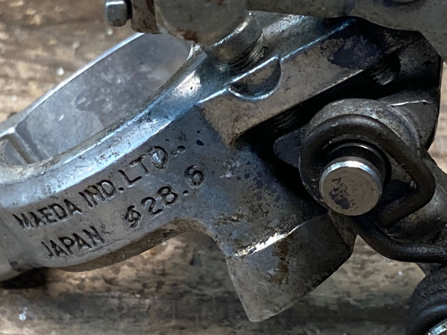 IX659 サンツアー SUNTOUR VX フロントディレイラー 2S Φ28.6