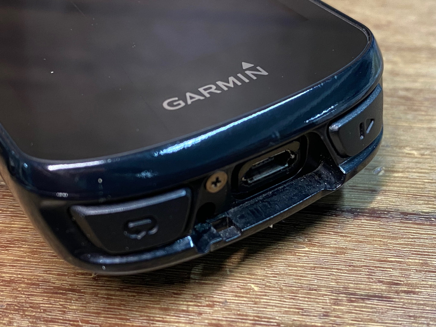 IJ328 ガーミン GARMIN EDGE830 サイクルコンピューター 本体＆マウントのみ ※動作確認済み、画面に線傷あり