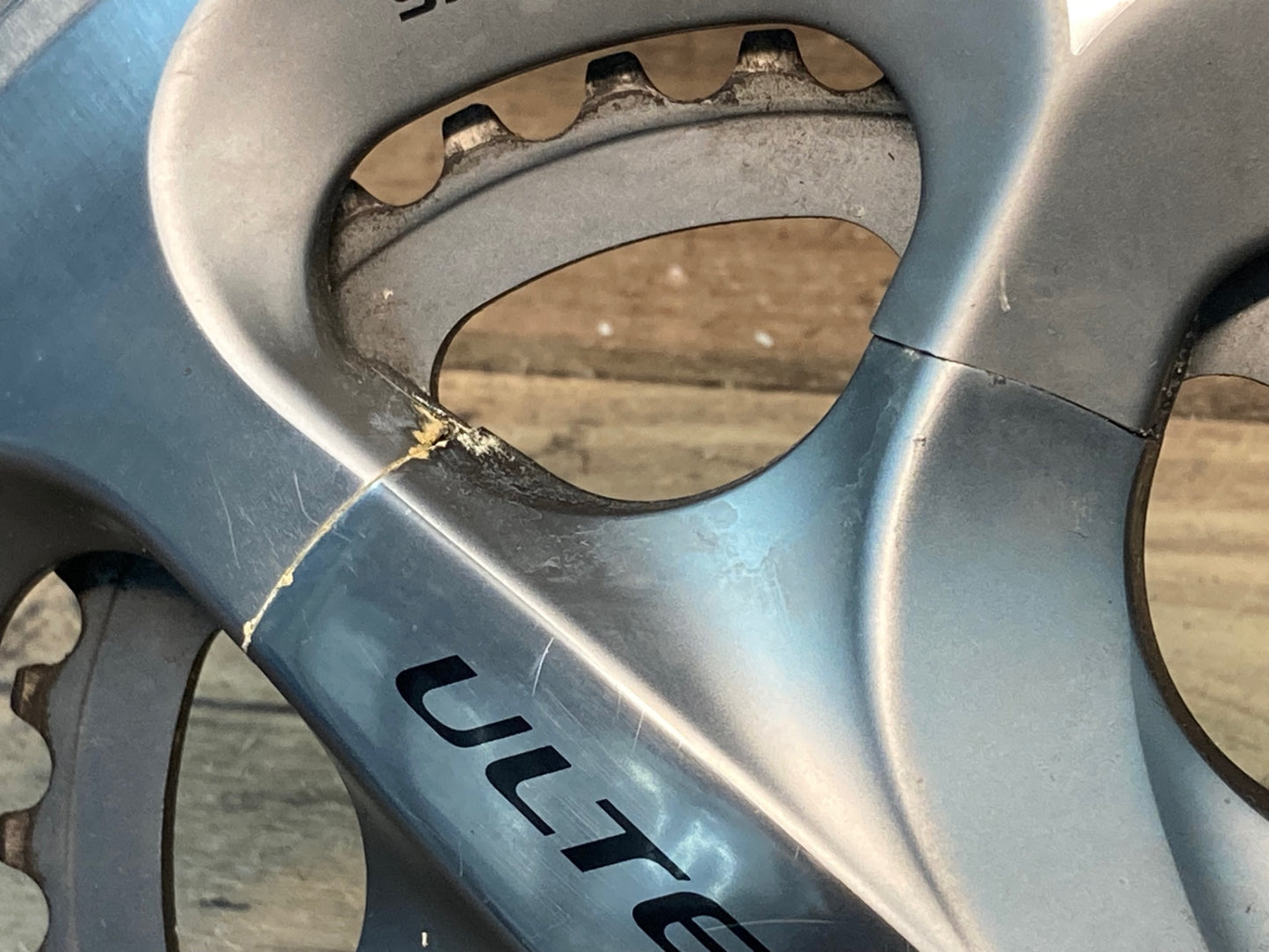 IM375 シマノ SHIMANO アルテグラ ULTEGRA FC-6750 クランクセット 50/34T 165mm シルバー