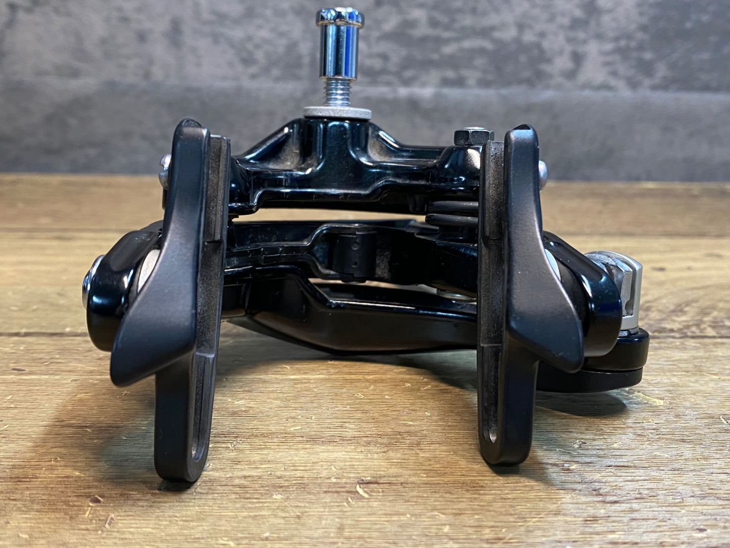 IY999 シマノ SHIMANO 105 BR-R7000 キャリパーブレーキ リアのみ