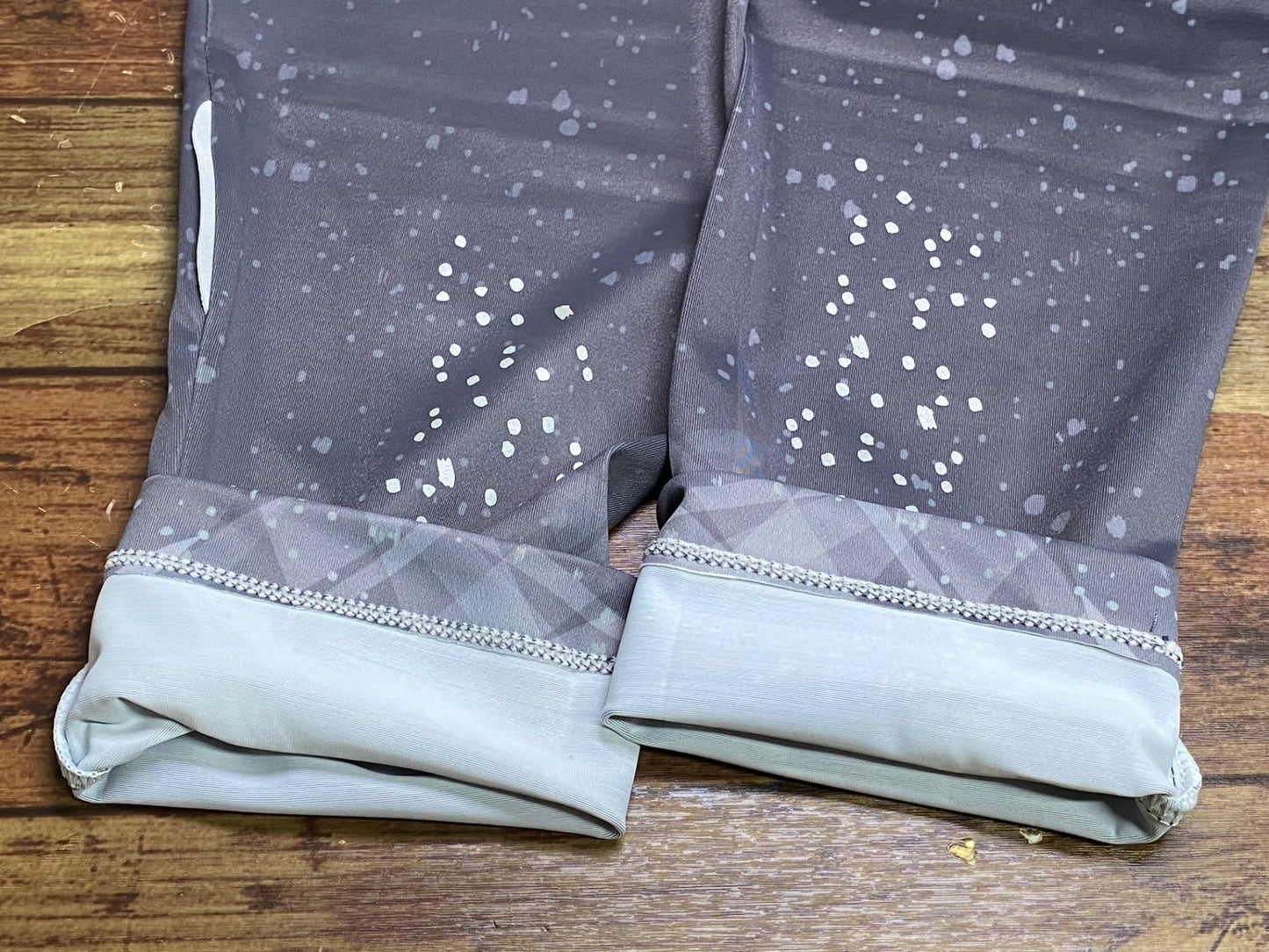 IV892 ジャイアント GIANT Liv ZORYA レッグカバー 黒グレー M