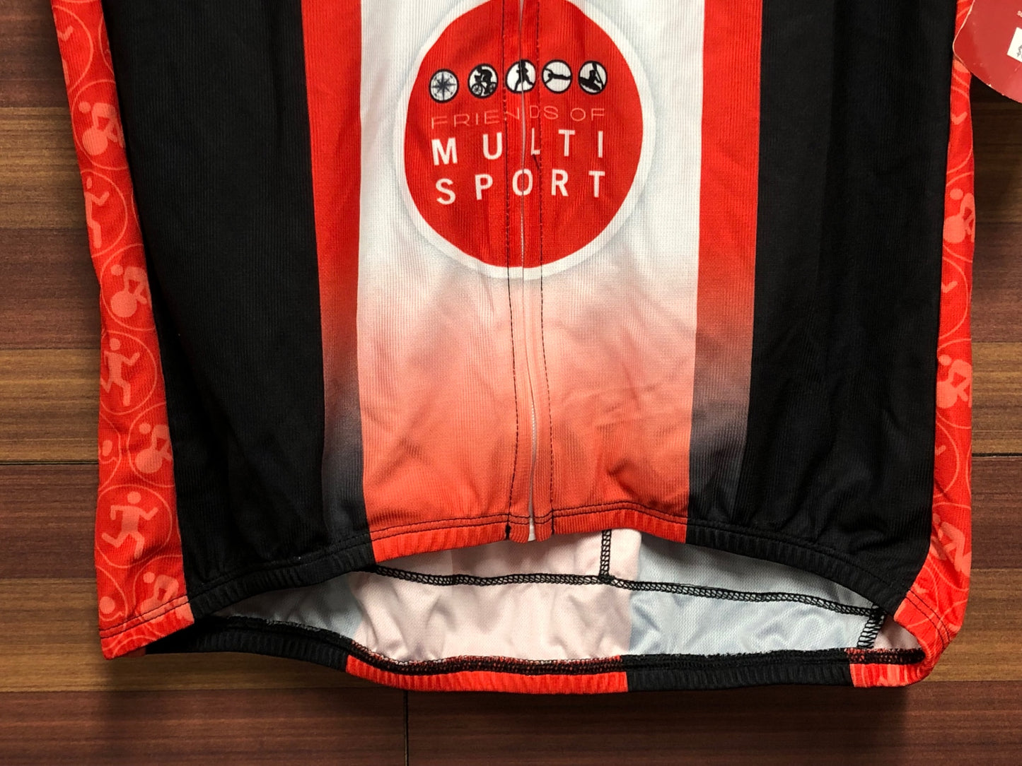 IO330 スゴイ sugoi 半袖 サイクルジャージ 黒白オレンジ S