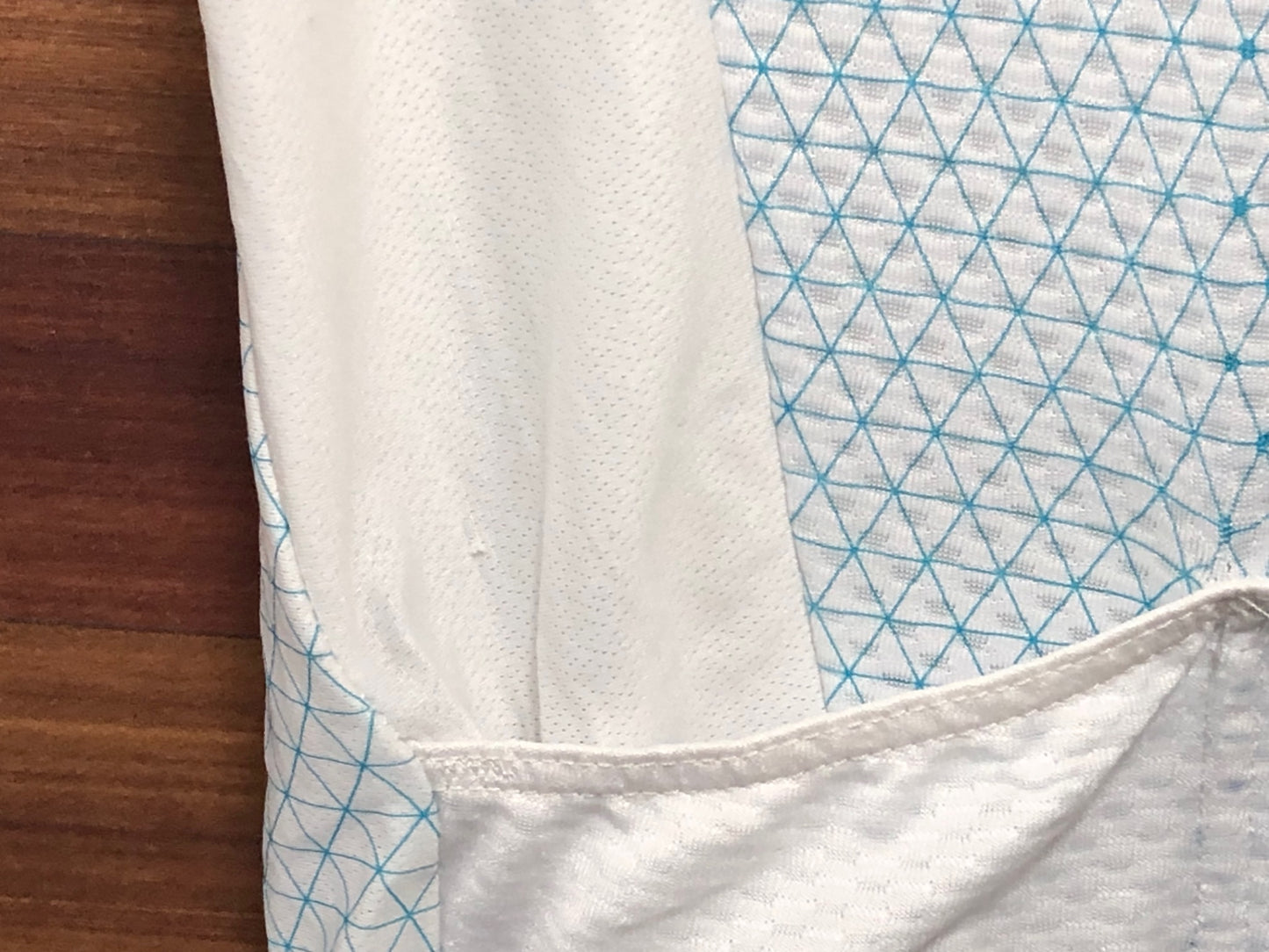 IN253 カステリ CASTELLI AERO RACE 6.0 半袖 サイクルジャージ 白 Mサイズ タグ付き ※ほつれあり