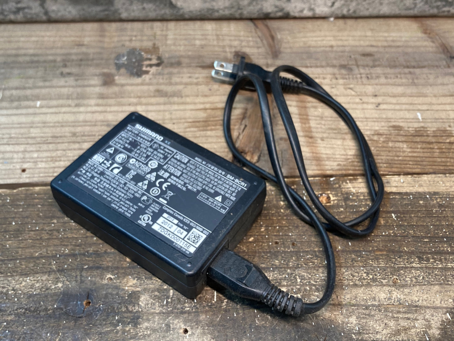 IS226 シマノ SHIMANO SM-BCR1 Di2