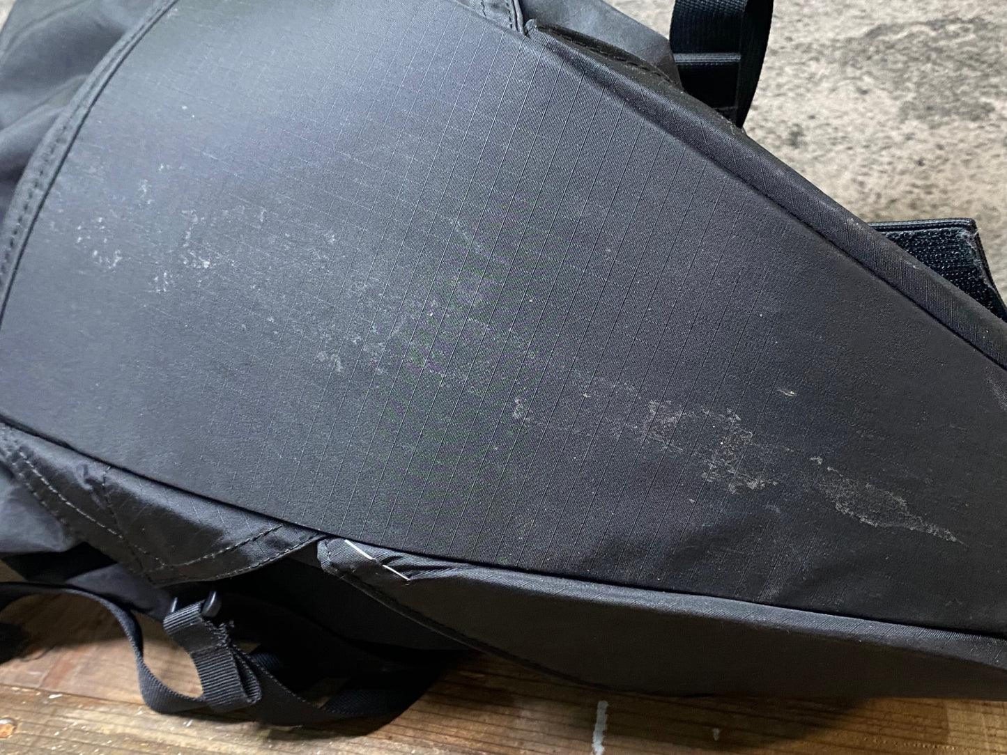 IN294 フェアウェザー FAIRWEATHER SEAT BAG サドルバッグ 黒 ※バンド部分に劣化あり