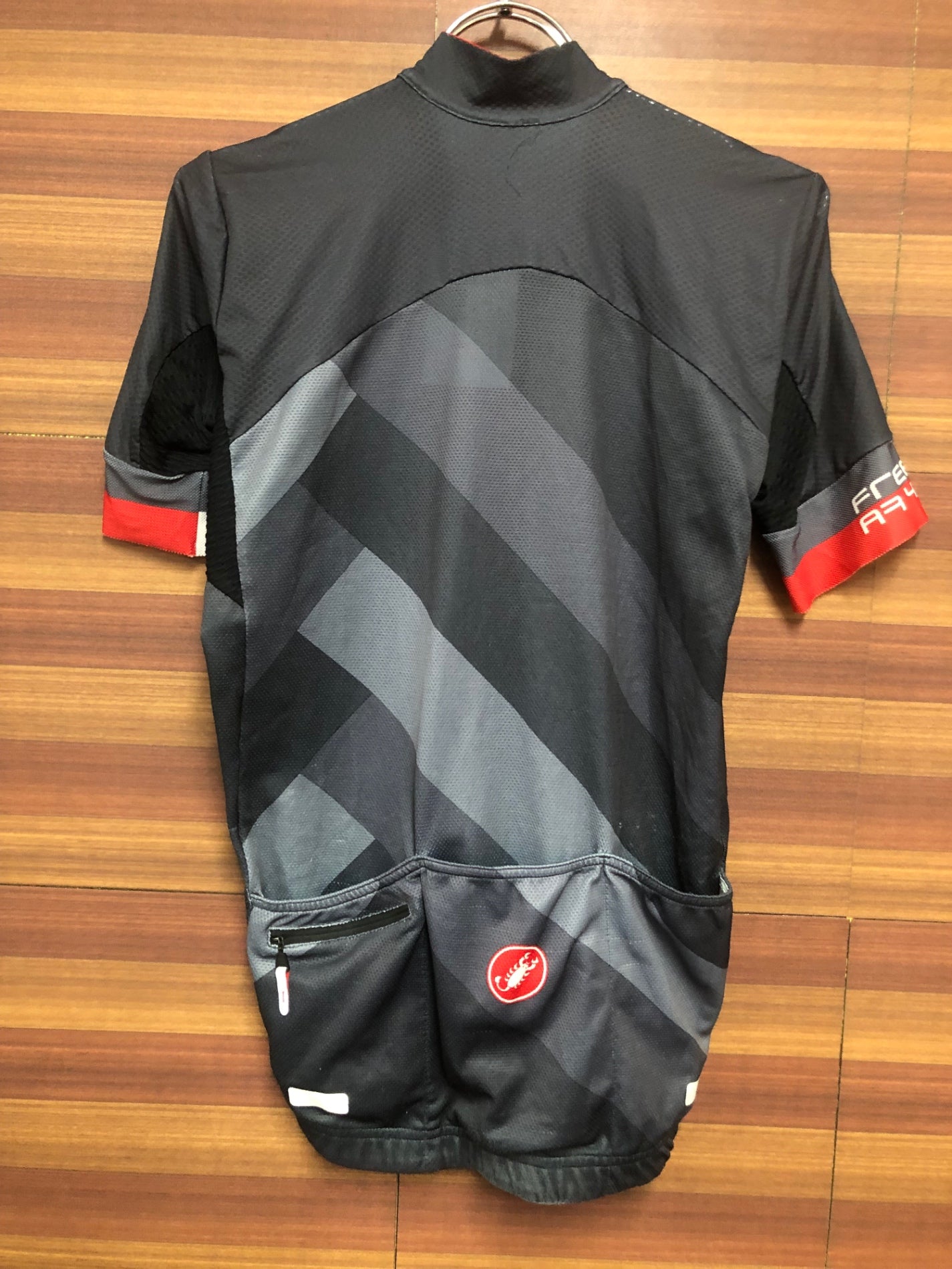 IF305 カステリ CASTELLI FREE AR4.1 半袖サイクルジャージ グレー L ほつれ スレ