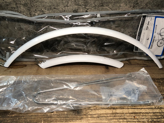 IV994 ジャイアント GIANT ESCAPE FENDER SET フェンダーセット