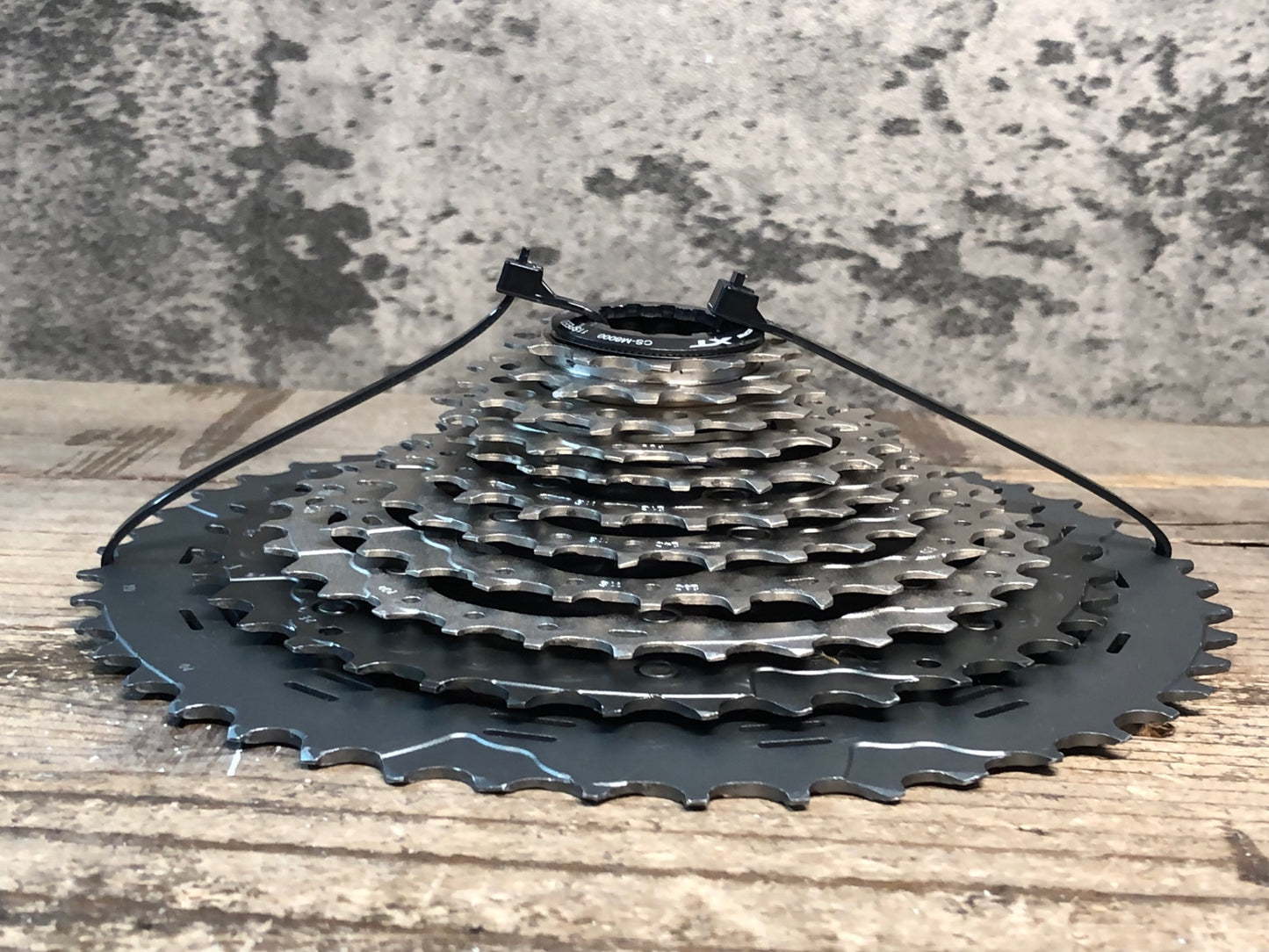 IY852 シマノ SHIMANO デオーレ DEORE XT CS-M8000 スプロケット 11-46T 11S