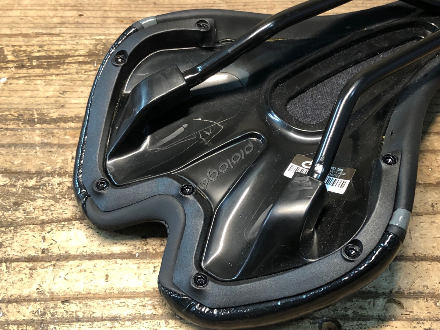 JD056 プロロゴ prologo スクラッチ SCRATCH RS サドル ProT2.0 140mm