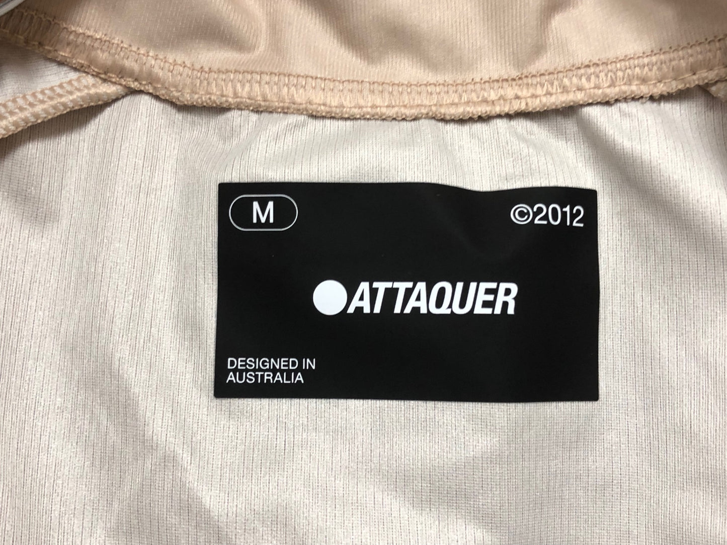 IE881 アタッカー ATTAQUER RACE ATQ.12 サイクルベスト ジレ ベージュ M