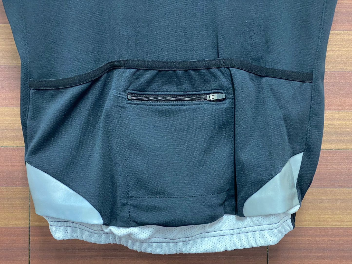 IV377 パールイズミ PEARL iZUMi 半袖 サイクルジャージ 黒 M