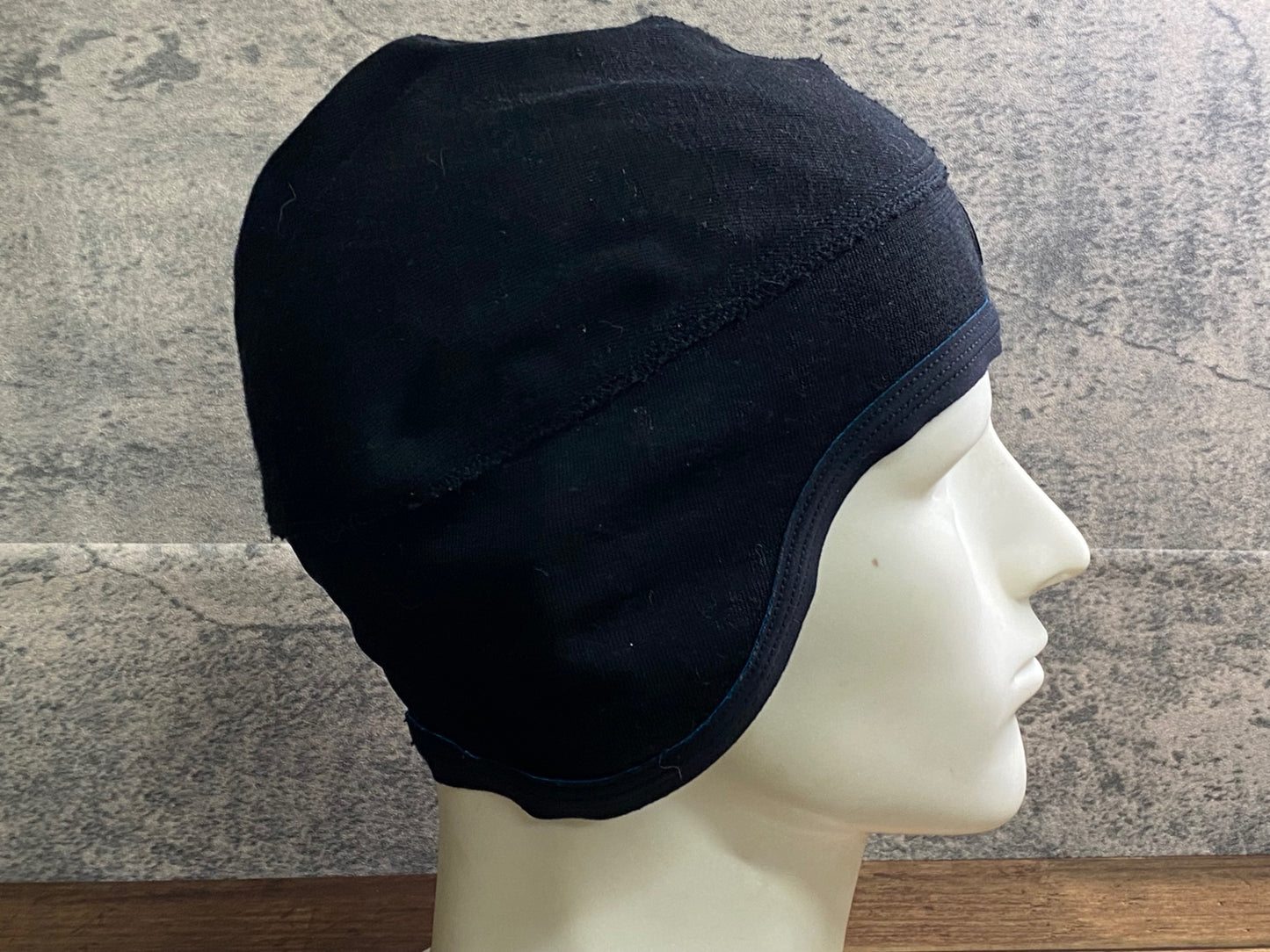 IZ198 アソス assos WINTERキャップ 黒 2