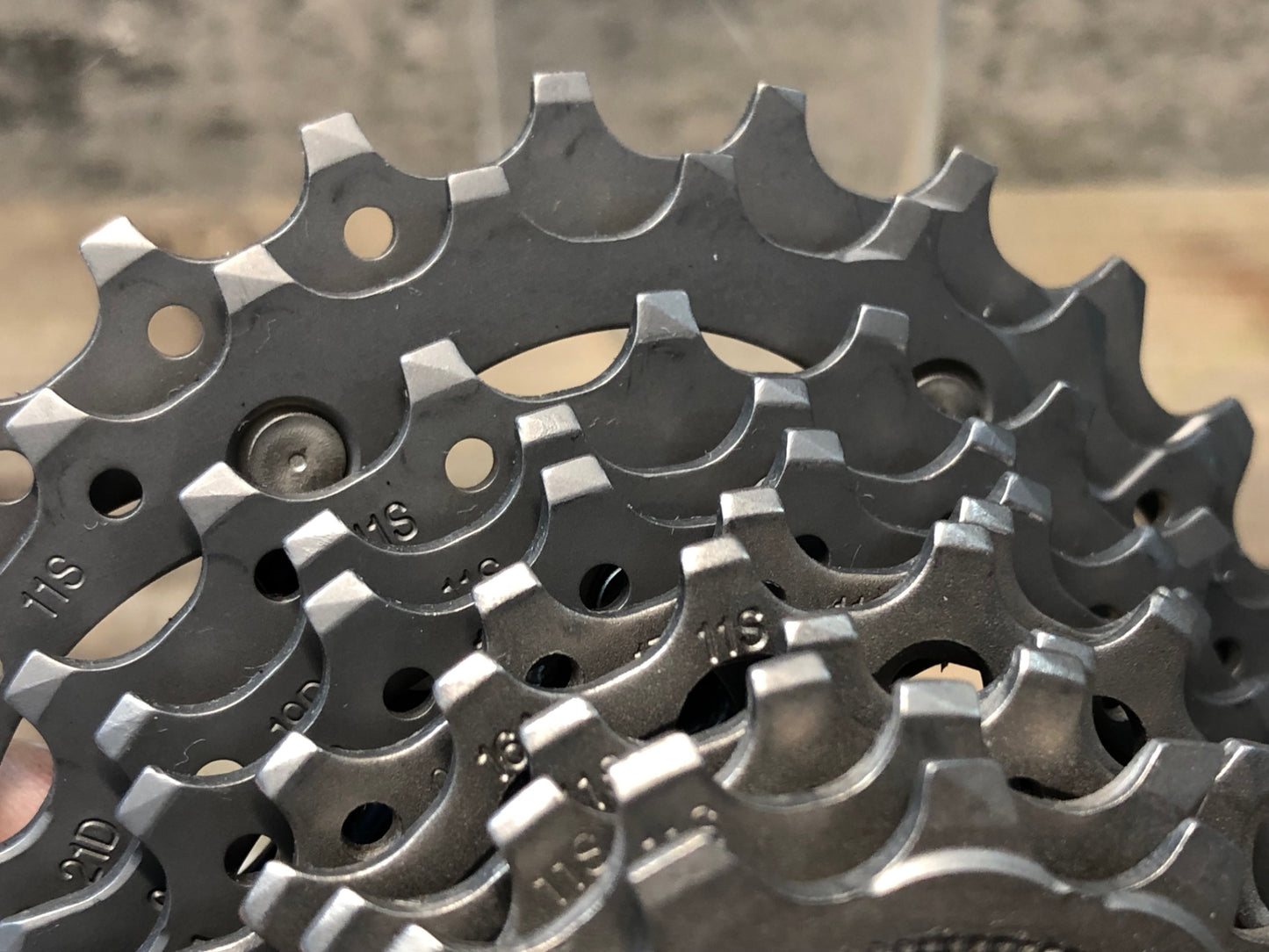 IW872 シマノ SHIMANO デュラエース DURA-ACE CS-R9100 スプロケット 11S 12-25T