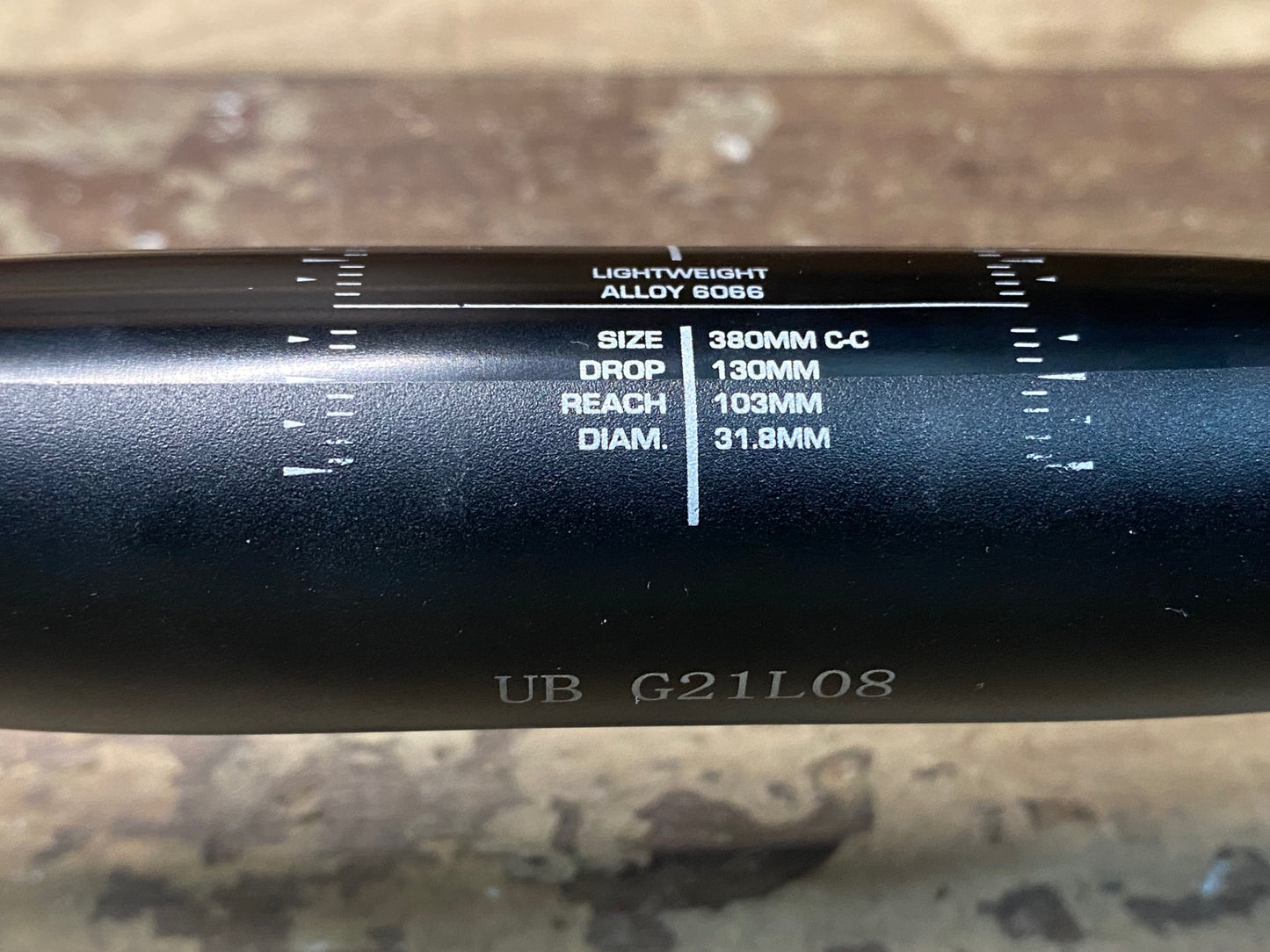 IL681 シマノ SHIMANO プロ PRO VIBE アルミドロップハンドル エンドC-C380mm Φ31.8