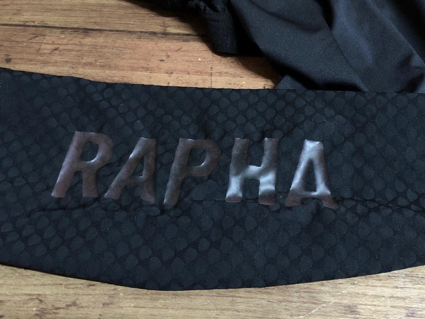 IO920 ラファ Rapha PRO TEAM SS AERO JERSEY 半袖 サイクルジャージ 黒 S ※ロゴ劣化