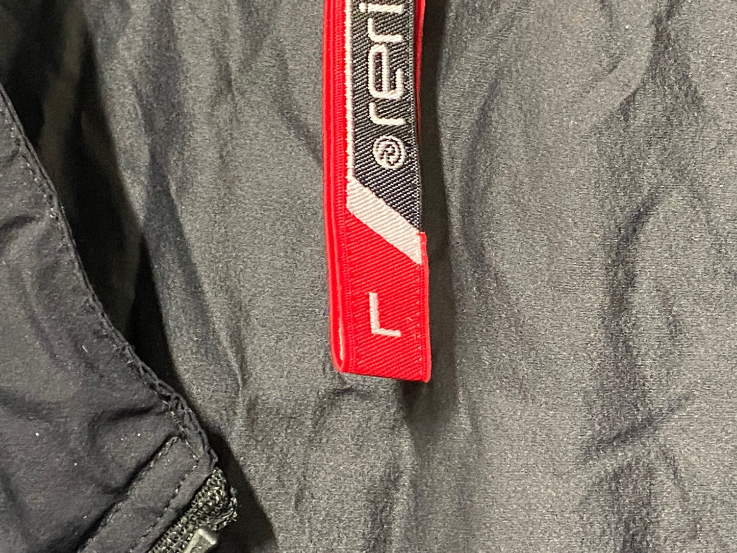 IW247 レリック reric 長袖 ウインドブレイカー 黒 L