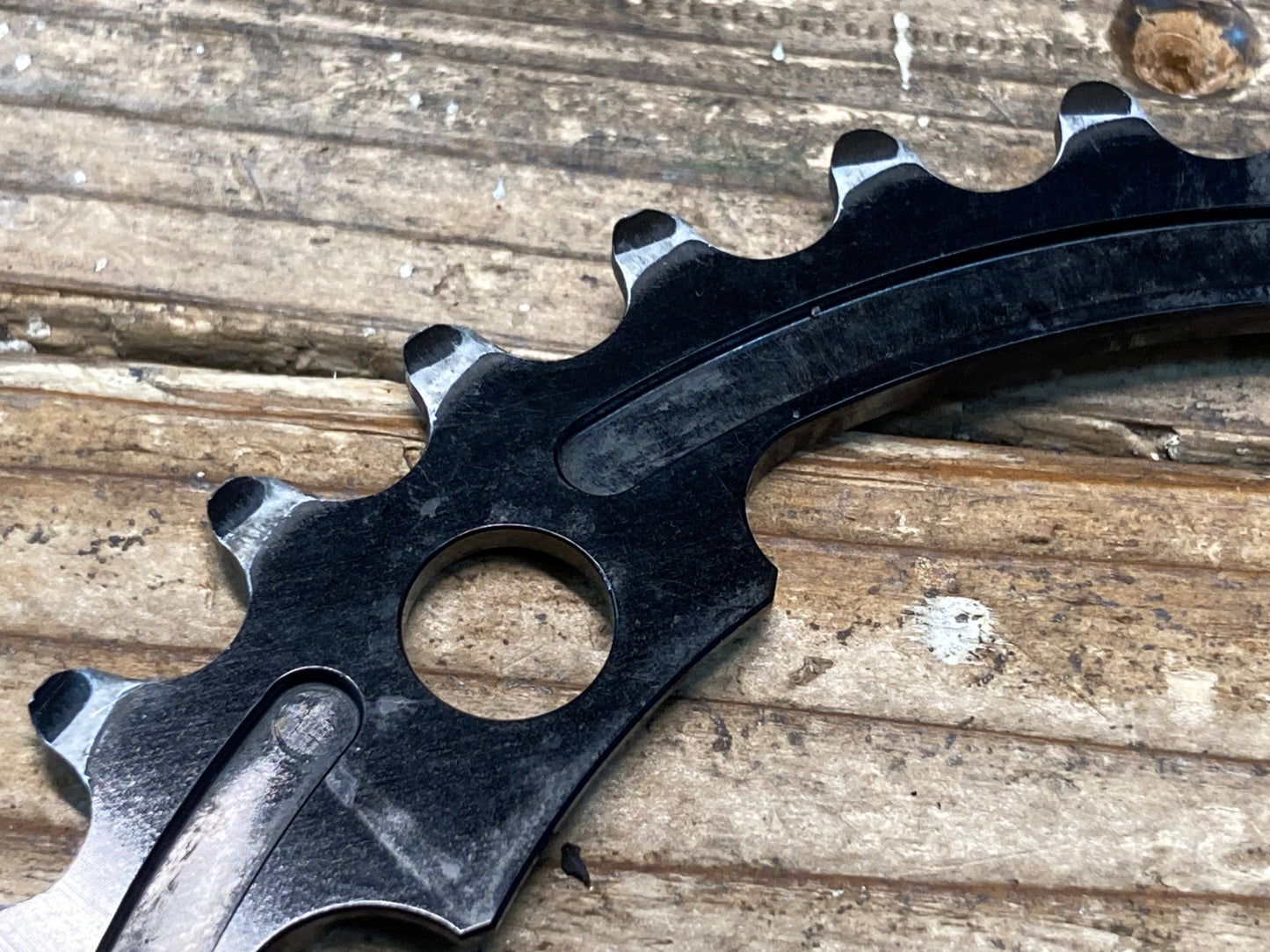 IS794 アブソリュートブラック absoluteBALCK 楕円チェーンリング 50/34T PCD110 4アーム チェーンリングボルト付き