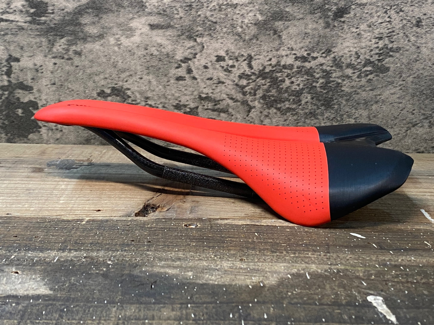 IP416 スペシャライズド SPECIALIZED S-WORKS Romin Evo サドル 赤 155mm カーボンレール