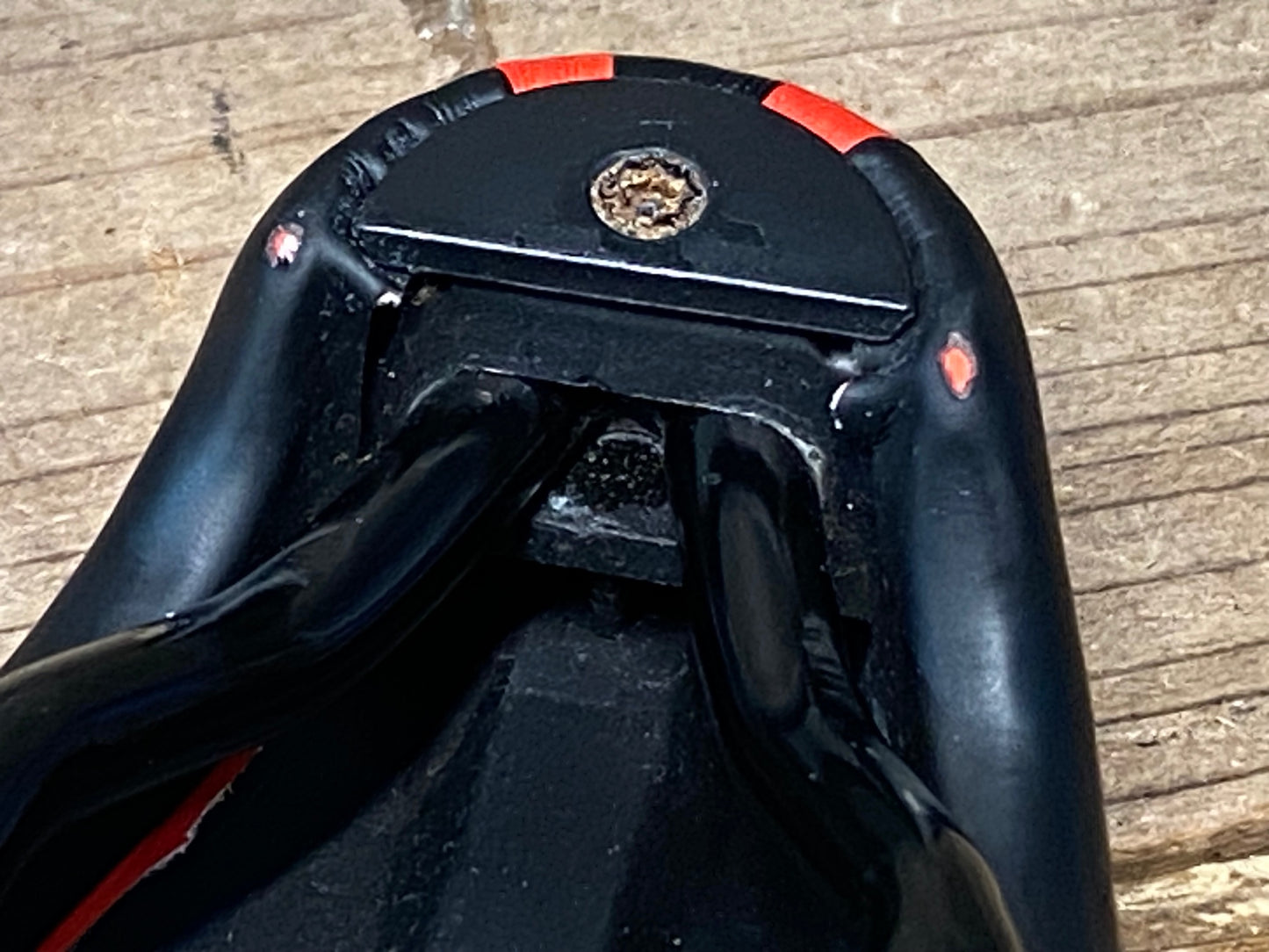 JA020 スペシャライズド SPECIALIZED シテロ SITERO EXPERT GEL サドル チタンレール 145mm幅 赤