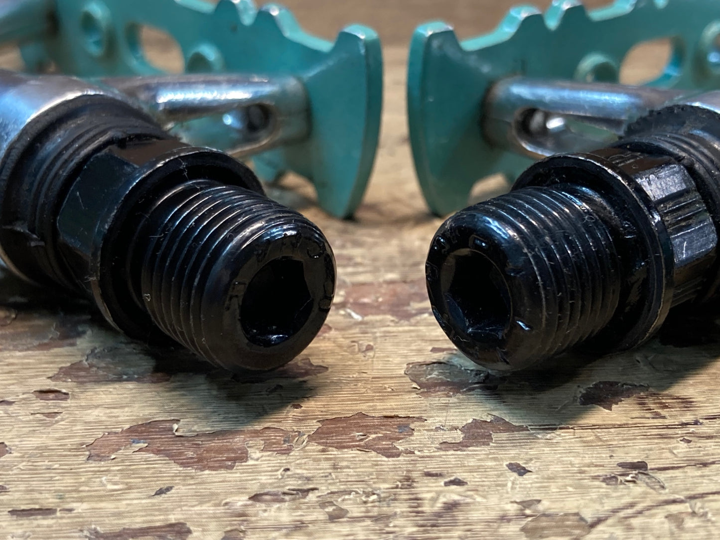 IK380 ビアンキ Bianchi 純正 フラットペダル チェレステ