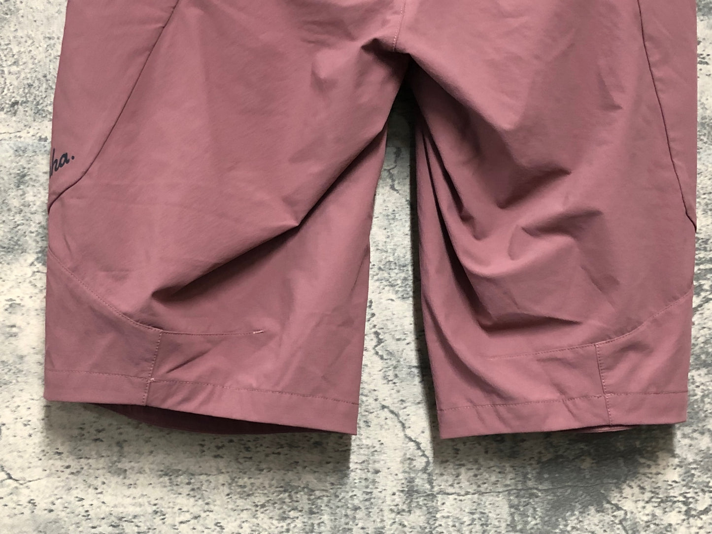 JC967 ラファ Rapha TRAIL SHORTS サイクルパンツ ピンク S 膝丈
